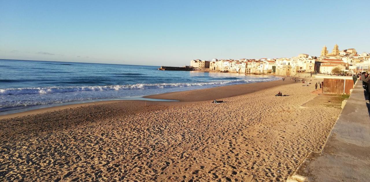Familyholidays La Finestra Di Fronte Cefalù Zewnętrze zdjęcie