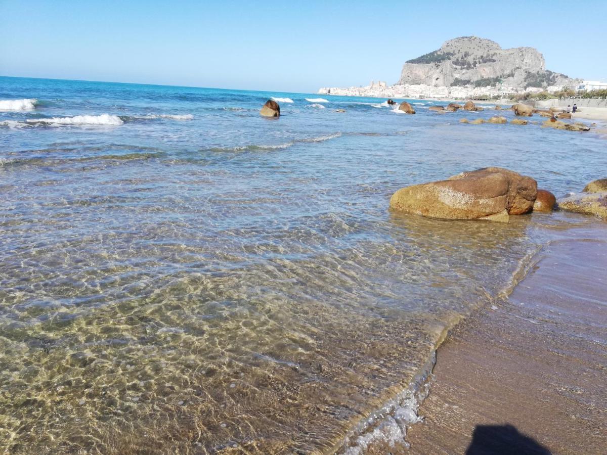Familyholidays La Finestra Di Fronte Cefalù Zewnętrze zdjęcie