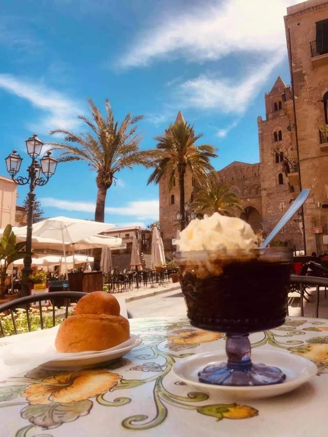 Familyholidays La Finestra Di Fronte Cefalù Zewnętrze zdjęcie